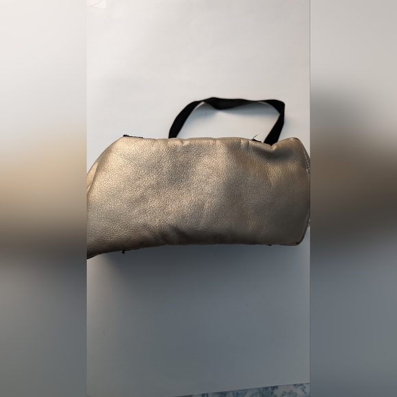 Riri Metallic Embellished Tote bag - Picture 12 of 17